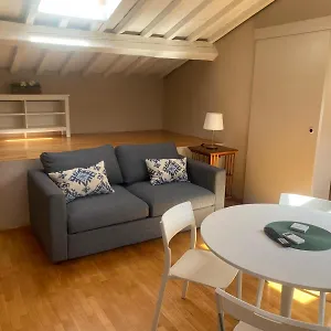 Mansarda Salviatino , Firenze Italia